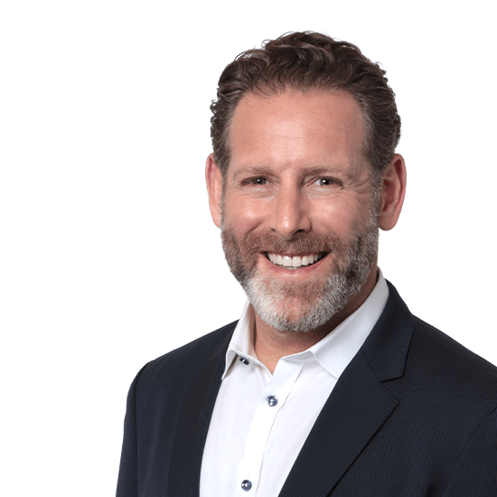 Dylan Simon headshot